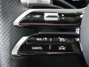 Mercedes-Benz CLA 200 Business Solution AMG