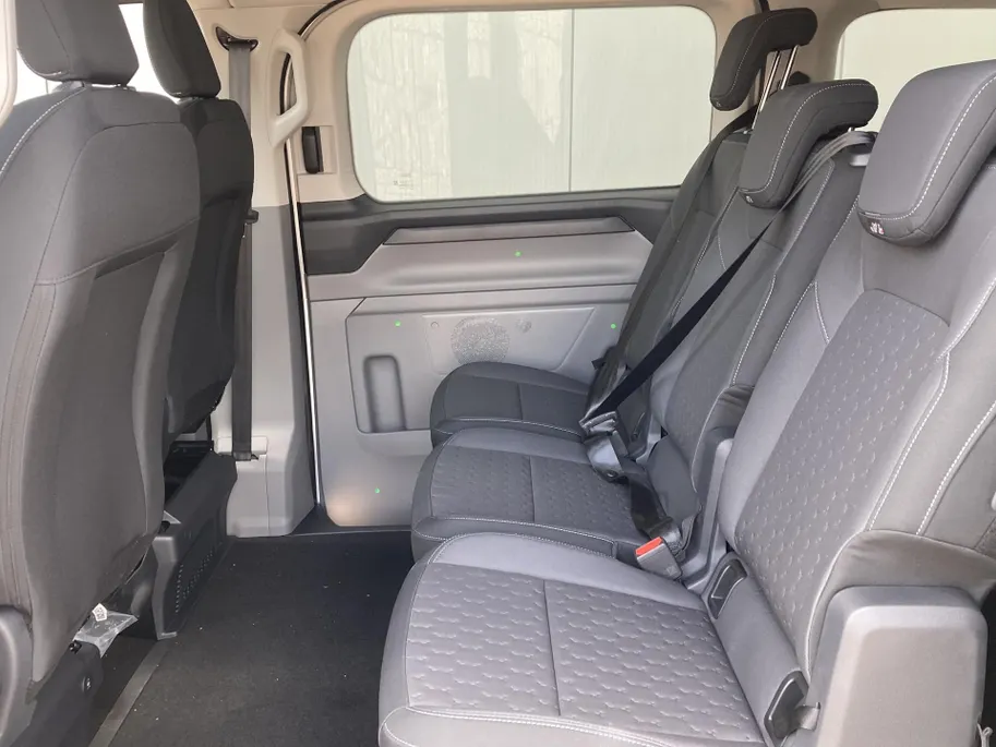 Ford Transit Custom 340 2.5 PHEV L1H1 Limited Kombi 8-pers VOORRAAD