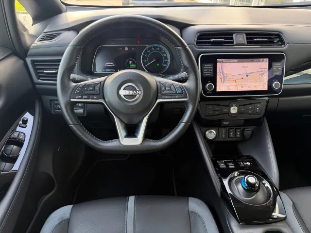 Nissan Leaf Electric 39kWh Tekna | Leder | Navigatie | Apple CarPlay | Android Auto | App Connect | Keyless