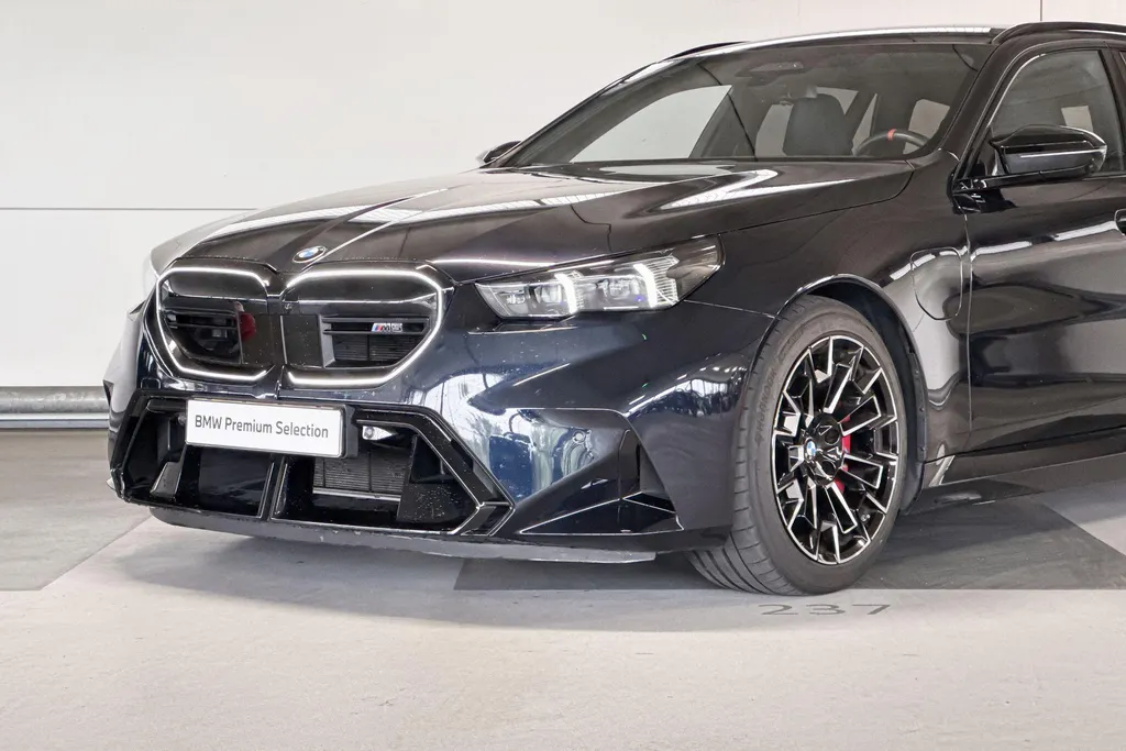 BMW M5 Touring M5