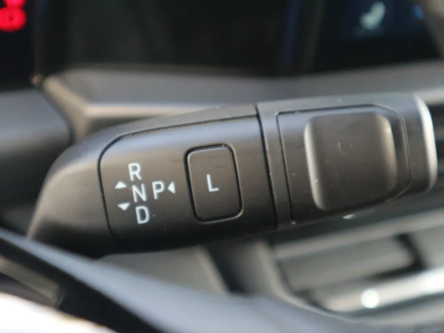 Ford Transit Custom 320 2.5 PHEV L2H1 Limited | TREKHAAK | ADAP CRUISE | BLIS | NAVI |