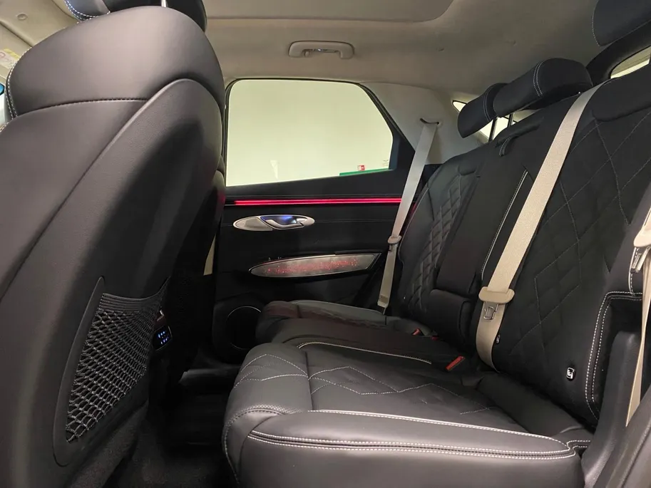 Genesis GV70 84 KWH | LUXURY | COMFORT PACK | B&O | NU TE BESTELLEN |