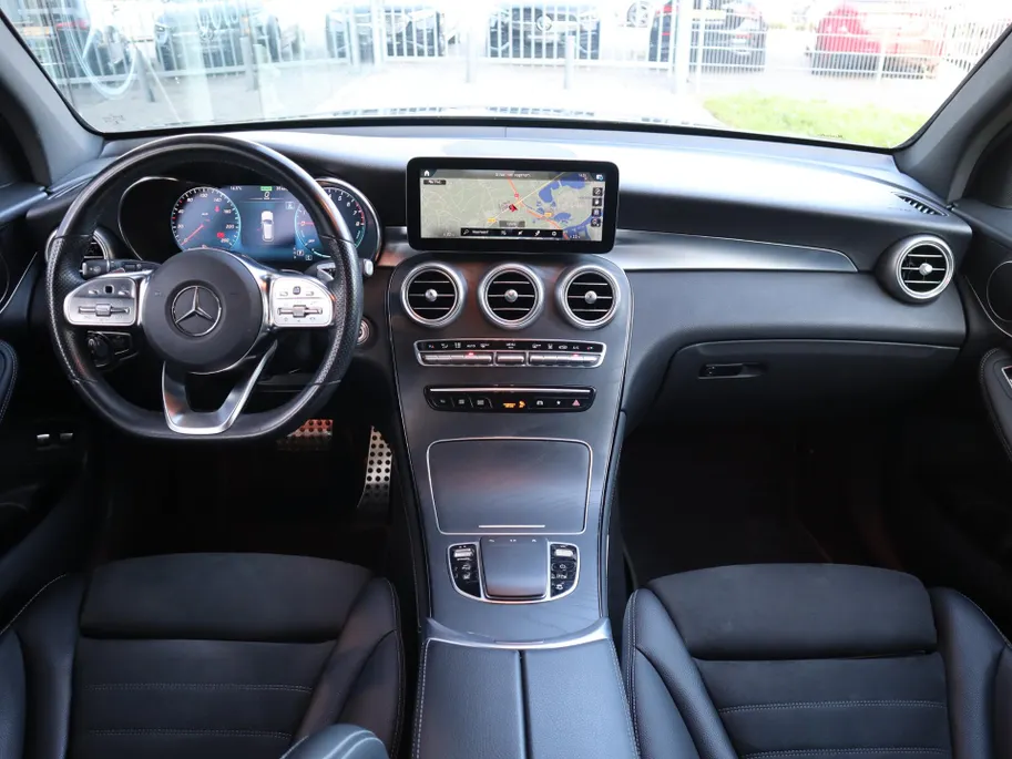 Mercedes-Benz GLC 300e 4MATIC Premium l Trekhaak l Nightpakket l Carplay