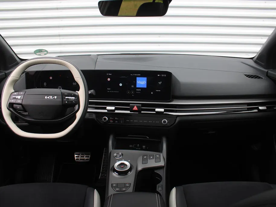 Kia Sportage 1.6 T-GDi Hybrid GT-Line | Trekhaak | Stuur-/stoelverwarming | Elek. stoelverstelling + achterklep | Schuifdak | 18" LM | Cruise adapt. | Camera |
