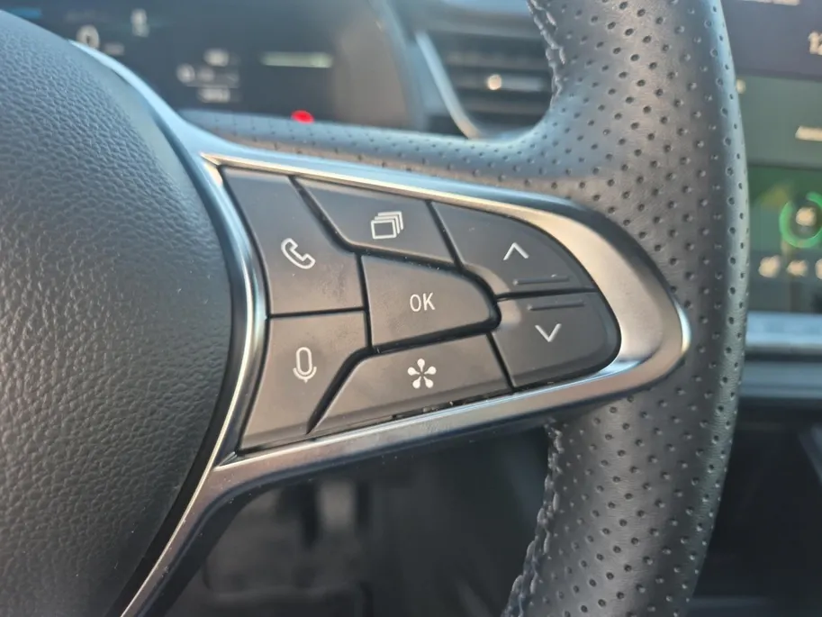 Mitsubishi ASX 1.8 HEV AT Intense+ | Carplay | Camera | ACC | LMV | Stoel-stuurverwarming | Voorruitverwarming |