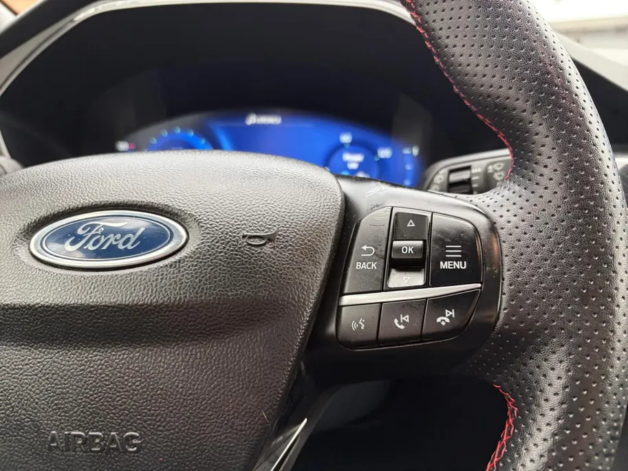 Ford Kuga 2.5 PHEV ST-Line 225PK | Adaptieve Cruise Control | Winter Pack | BLIS | Head Up Display | LED | El. Achterklep | Navigatie | Camera |