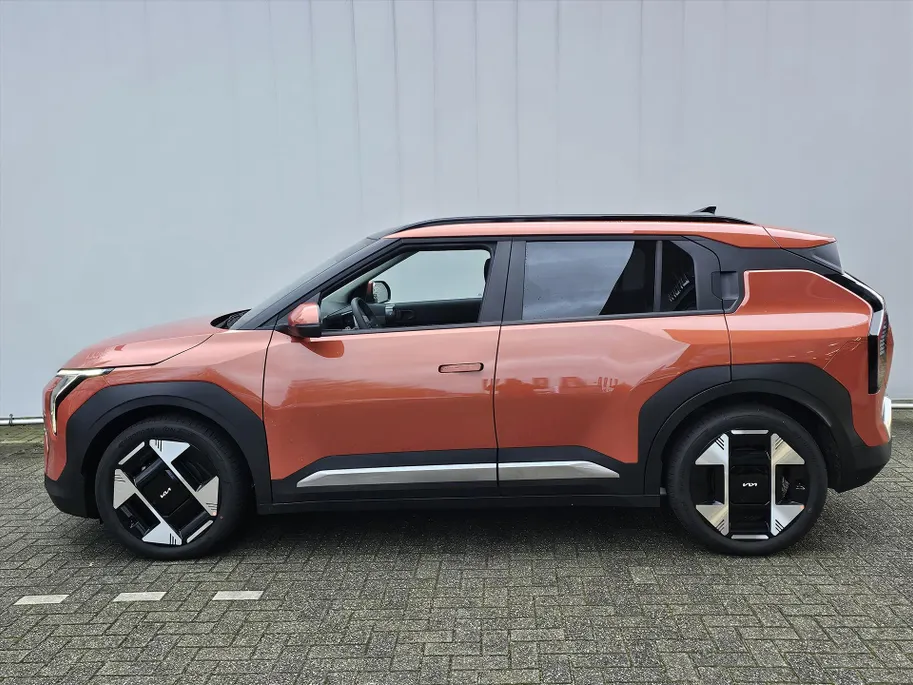 Kia EV3 81,4 kWh 204pk Plus Advanced I
