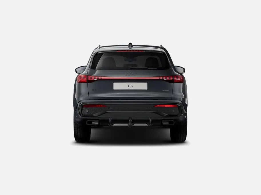Audi Q5 2.0 TFSI e-hybrid quattro S edition Competition 367 PK · Trekhaak elek. wegklapbaar · Winterpakket · Privacy glas