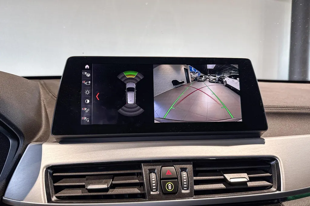 BMW X1 sDrive20i Business Edition Plus