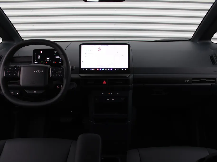 Kia PV5 Passenger Plus 71.2 kWh | Stuur-/stoelverwarming v+a | Camera | Cruise adapt. | Draadloze telefoonlader | PDC v+a | Clima | Navi | LED | 17' LM |