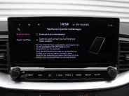 Kia Ceed Sportswagon 1.5 T-GDi DynamicPlusLine | Stoel- & stuurverwarming | Camera | Clima | Cruise adapt. | LED | Navi | Elek. achterklep | 16' LM |