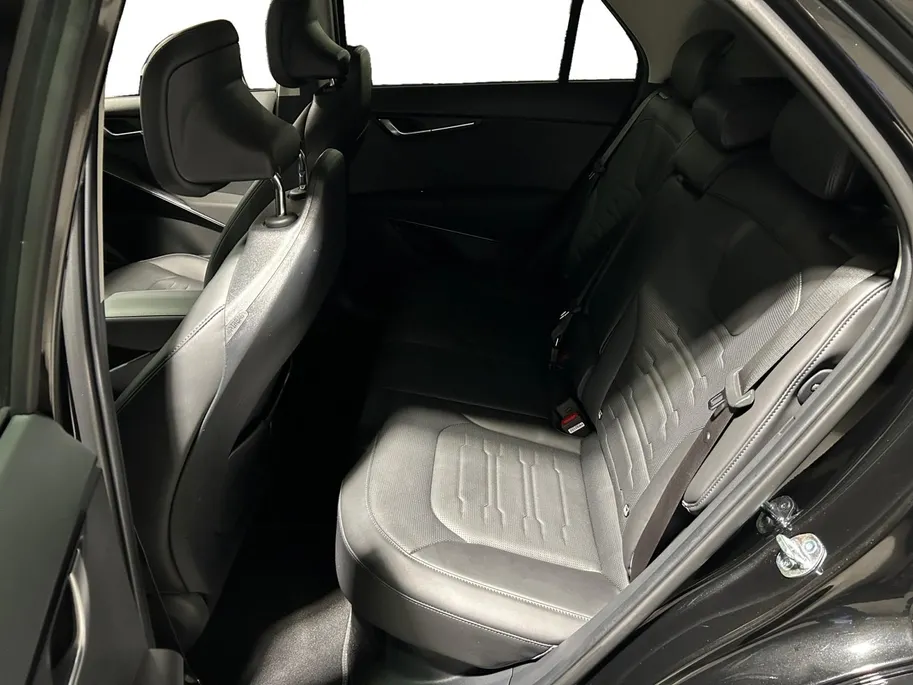 Kia Niro 1.6 GDi Hybrid DynamicPlusLine | Navigatiesysteem | Apple Carplay / Android Auto | Licht + Regensensor | Stoel + Stuurverwarming| Elektrisch bedienbaar Schuifdak | Elektrische Achterklep | Parkeersensoren Voor + Achter | Cruise Control Adaptief | Rijstroo