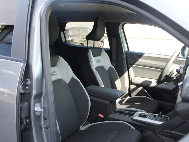 Dacia Duster 1.2 hybrid-G 150 PK 4x4 limited edition NIEUW TE BESTELLEN