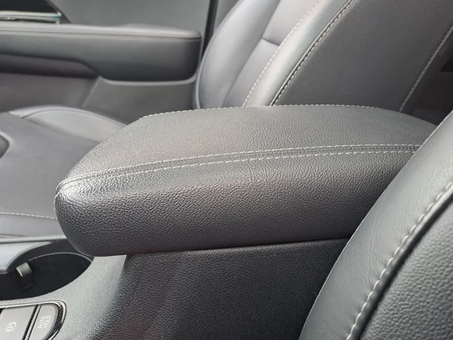 Kia Niro 1.6 GDi Hybrid DynamicPlusLine |  Schuif-kanteldak | Stuur en voorstoelen Verwarmd | Leer | Automaat | Camera  | Navi