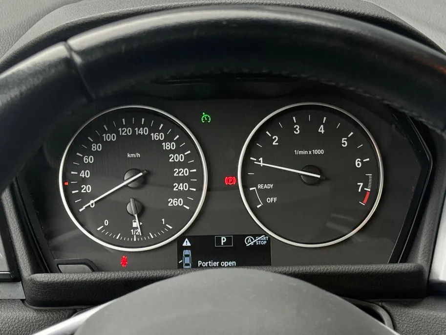 BMW 2 Serie Active Tourer 218i Executive | Cruise Control | Parkeersensoren | Stoelverwarming voor | Climate Control | Bluetooth | 12 maanden garantie!