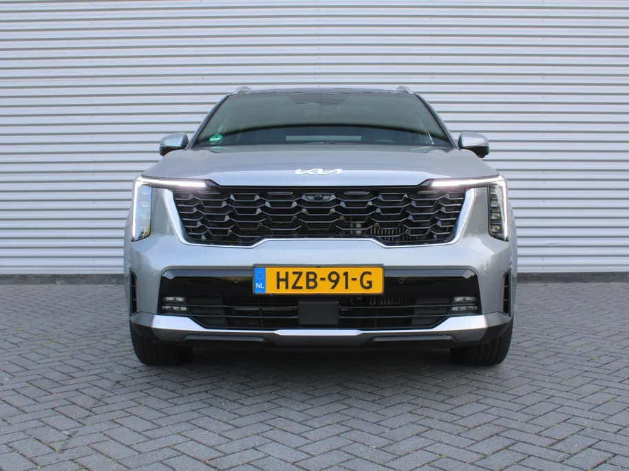 Kia Sorento 1.6 T-GDi Plug-in Hybrid 4WD ExecutiveLine 7p | Stuur-/stoelverwarming + ventilatie | Schuifdak | Leer | 360 Camera | Elek. stoelverst. | HUD | LED | 19' LM |