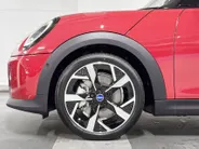 MINI Cooper 3-deurs C