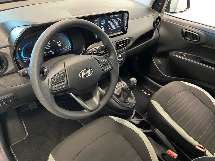 Hyundai i10 1.0 COMFORT | CAMERA | NAVI |