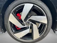 Volkswagen Golf 2.0TSI/265PK GTI DSG · Panoramadak · Camera · Trekhaak · Apple/Android Car Play · Garantie t/m 27-03-2030 of 100.000km