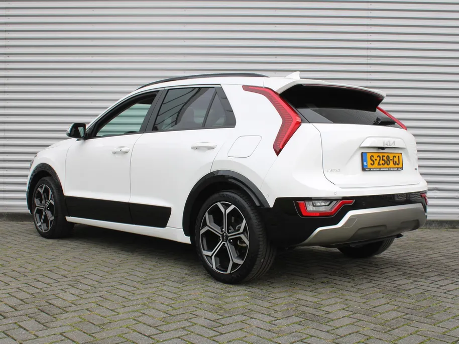 Kia Niro 1.6 GDi Hybrid ExecutiveLine | Stuur-/stoelverwarming + ventilatie | Leer | Schuifdak | 18' LM | Camera | Cruise adapt. | HUD | Zeer mooie auto |