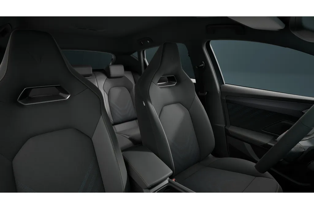 CUPRA Leon VZ Performance | Achteruitrijcamera | Digitaal instrumentenpaneel (Virtual Cockpit) | Draadloze Apple CarPlay™, Android Auto™