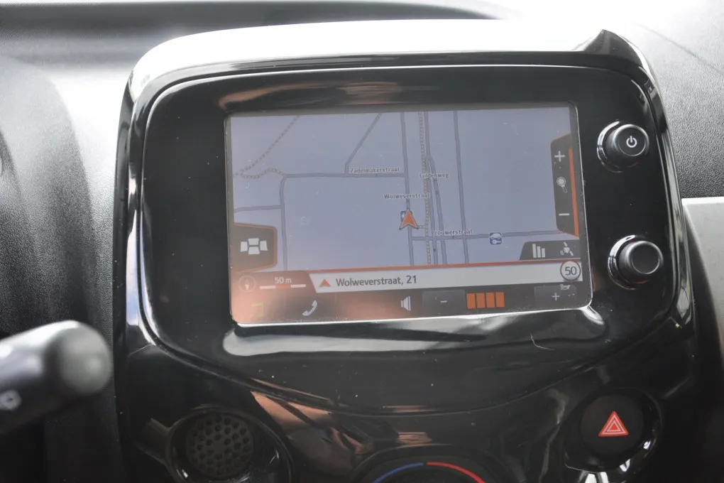 Peugeot 108 1.0 e-VTi Allure Camera Navi