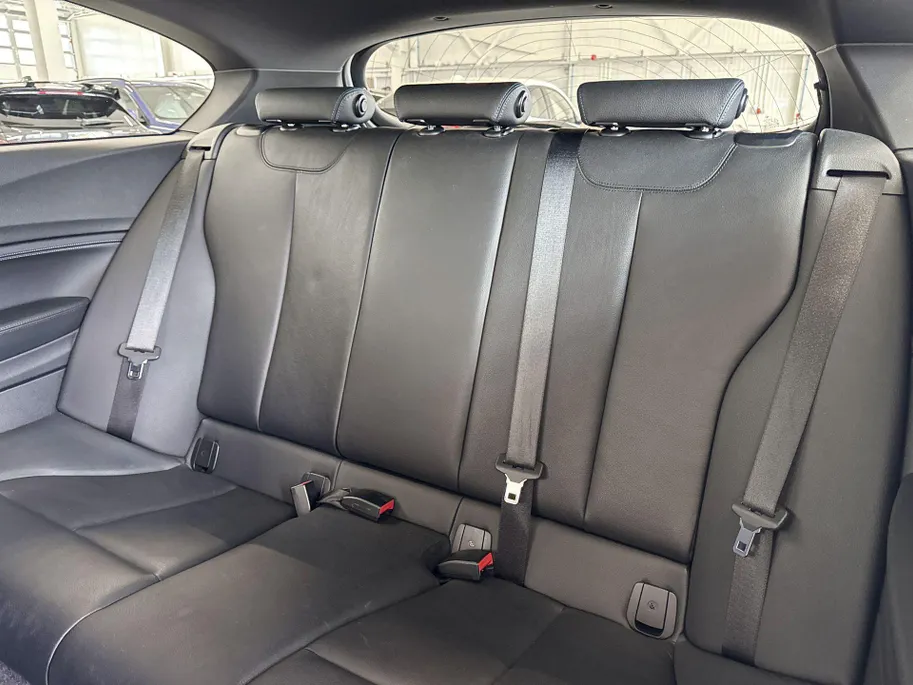 BMW 1 Serie 3-deurs 118i Steptronic Edition