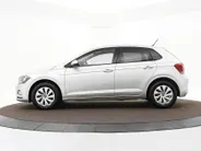Volkswagen Polo 1.0 TSI 95pk DSG Comfortline · Camera · Apple/Android Car Play · P-Sensoren · Navigatie · DAB · 15'' Inch ·