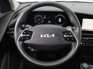 Kia Niro 1.6 GDi Hybrid DynamicPlusLine | Schuif-/kanteldak | Stuur-/stoelverwarming | Cruise adapt. | Camera | Clima | 16' LM | Navi |