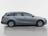 Kia Ceed Sportswagon 1.5 T-GDi DynamicLine 140 PK | Navigatie | Camera | Apple Carplay / Android Auto | Parkeersensoren | Climate control | Fabrieksgarantie | NAP