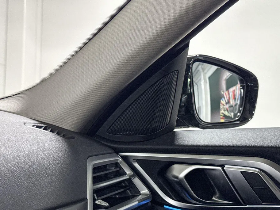 BMW i4 eDrive35