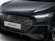 Audi Q4 Sportback Q4 Sportback S edition performance 286 PK · Trekhaak elek. wegklapbaar · Exterieurpakket zwart · Lendensteunen