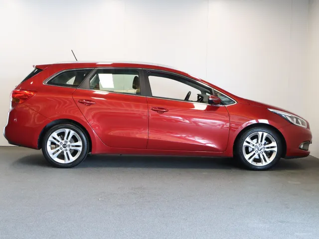 Kia cee'd Sportswagon 1.6 GDI Plus Pack