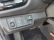 Kia Stonic 1.0 T-GDi MHEV GT-PlusLine | Stoel en stuurverwarming | Schuifdak | Dodehoek detectie | Climate control | Cruise control | Camera | Navigatie | Parkeersensoren voor en achter |