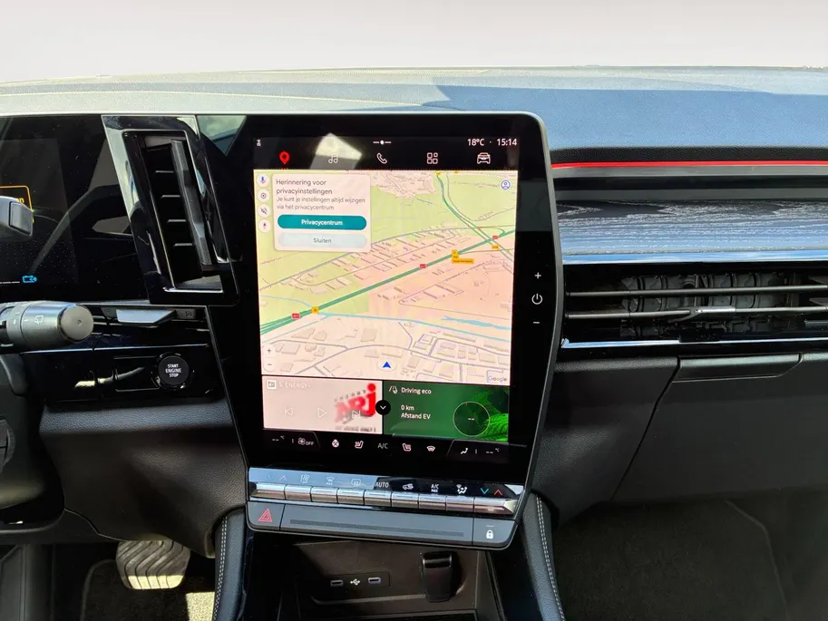 Renault Austral Hybride 200 TECHNO | Carplay | Camera | Adaptive Cruise Control | Climate Control