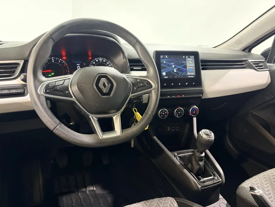 Renault Clio 90PK TCe Evolution | 1ste Eigenaar | Trekhaak 900KG Trekgewicht | Navigatie | Apple Carplay/Android Auto | Parkeersensoren | LED Lampen | Lichtmetalen Velgen | Licht & Regen Sensor |