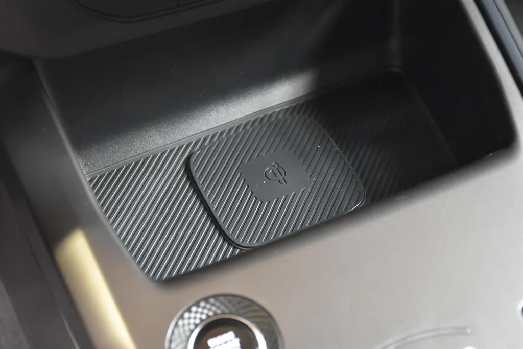 Kia e-Niro 1.6 GDi Hybrid 138pk DCT6 DynamicPlusLine