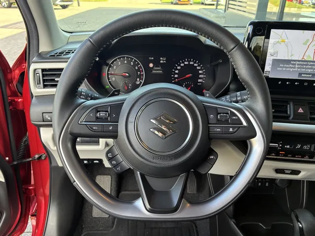 Suzuki Swift 1.2 Style Automaat | Stoelverw. | Adapt. Cruise