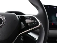 Škoda Enyaq iV 50 150pk Selection · SOH 94% · Camera · Apple/Android Car Play · Cruise Control · Clima · Sfeerverlichting · Garantie t/m 10-07-2027
