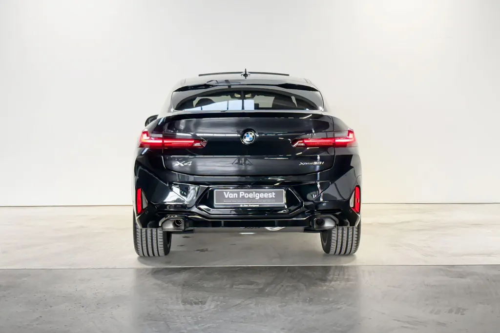BMW X4 xDrive30i High Executive