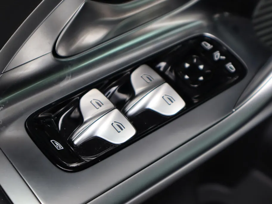 Mercedes-Benz GLC 400 4MATIC Business Solution 94 kWh