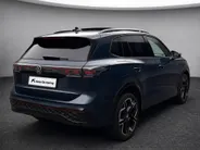 Volkswagen Tiguan 1.5 eHybrid 272pk DSG R-Line Edition · Panoramadak · Inklap. Trekhaak · 360 Camera · Leder Varenna · Elek. Stoelen + Massage · Head-Up Display · Harman Kardon · Garantie t/m 19-05-2030 of 100.000km
