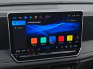 Volkswagen Tiguan 1.5eTSI/150PK Energy · Trekhaak · Stoelverwarming · Apple/Android Car Play ·  Navigatie ·  360°Camera + Parkeersensoren · Garantie t/m 21-01-2028