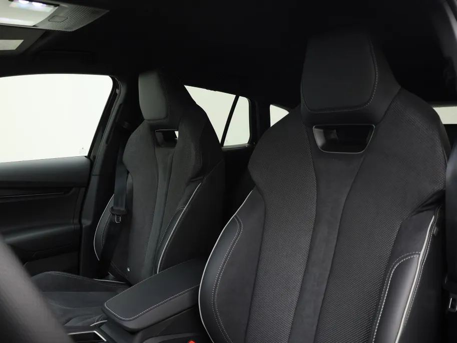 Škoda Enyaq iV 60 Sportline | 21' Supernova | Metallic Lak | 2.500,- inruilbonus!!