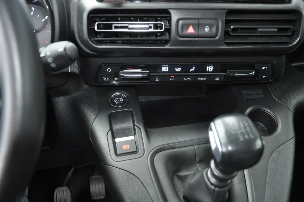 Citroën Berlingo 1.2 PureTech Live PDC Apple/Android