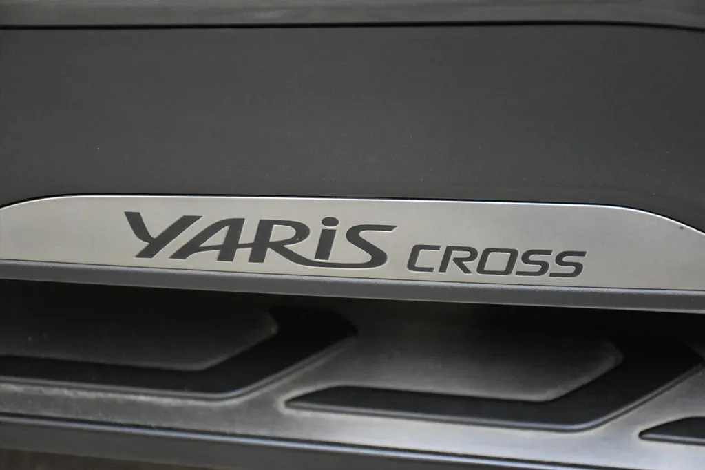 Toyota Yaris Cross 1.5 VVT-I Hybrid 116pk CVT Adventure JBL Stoel/Stuurverwarming