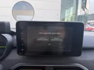 Dacia Jogger 1.6 Hybrid 140 Extreme 7p. | BTW Voertuig | Apple Carplay & Android Auto | Camera | Parkeersensoren | 7 Persoons | Cruise & Climate Control | 12 Maanden BOVAG Garantie
