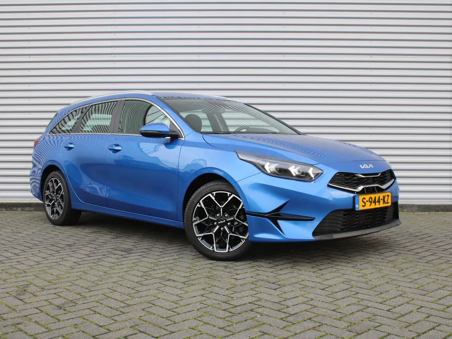 Kia Ceed Sportswagon 1.5 T-GDi MHEV DynamicLine | Navi | Camera | Clima | Cruise | 17' GT-Line velgen | LED | Apple Carplay | Android Auto |