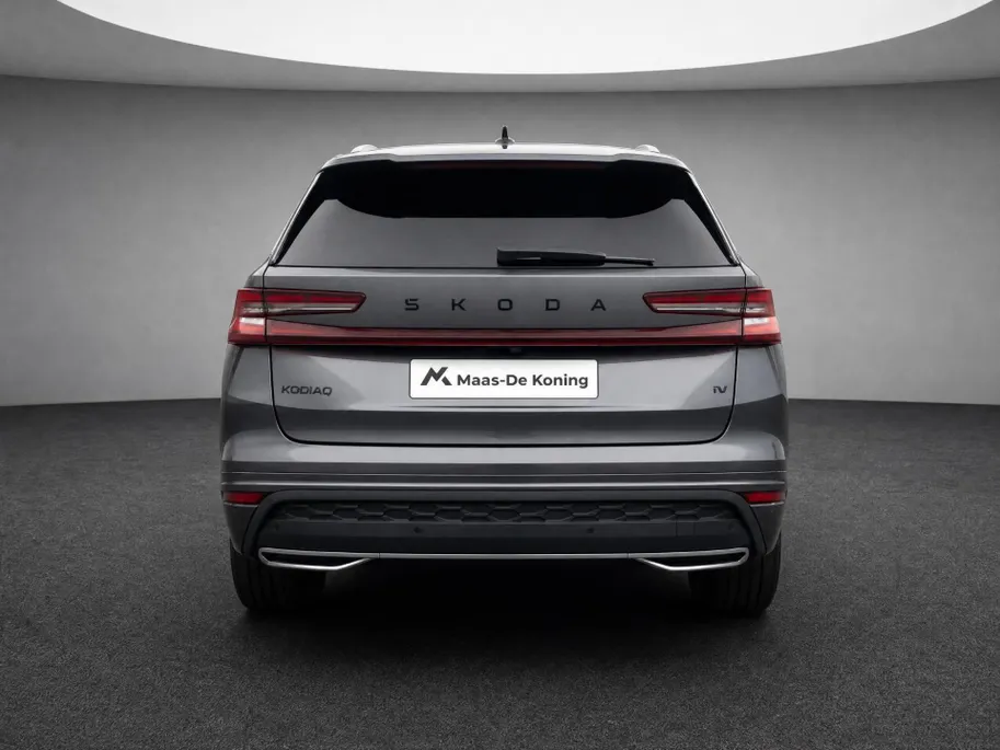 Škoda Kodiaq Sportline Business 1.5 TSI PHEV 150 kW / 204 PK SU V | Metallic Lak | Trekhaak wegklapbaar | 19'' Lichtmetalen Velgen | 2000,- inruilpremie!!