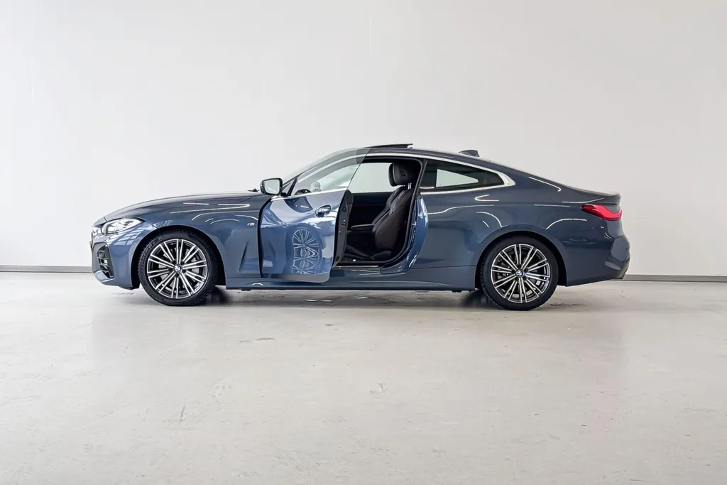 BMW 4 Serie Coupé 430i High Executive Model M Sport